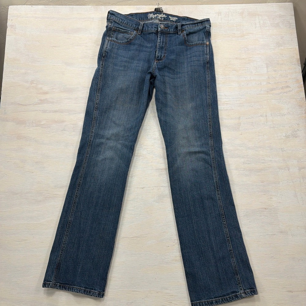 Wrangler Jeans Retro Relaxed Boot 34x36 Medium Wash Denim Mens